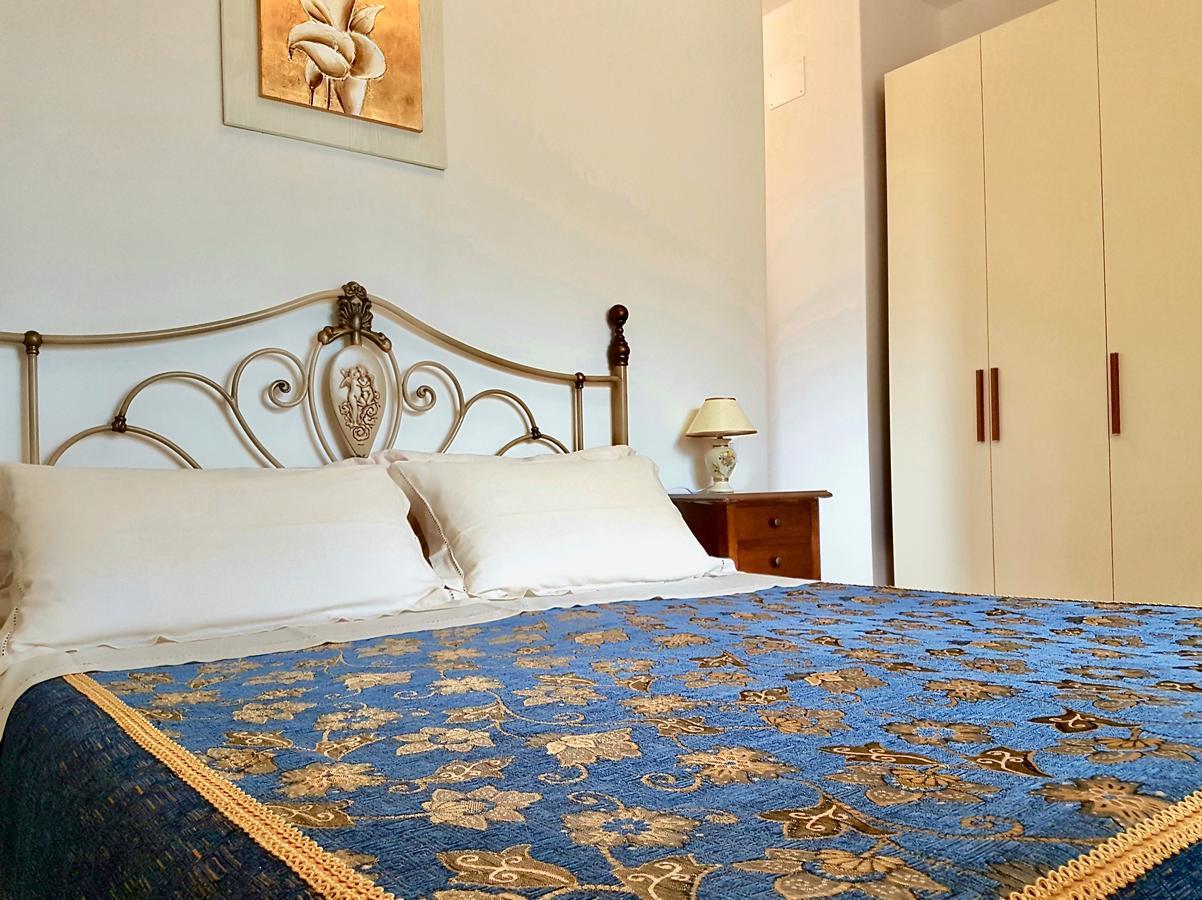 אוסטוני B&B All'Ombra Degli Ulivi מראה חיצוני תמונה
